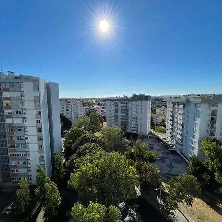 Cozy Apartment With Airport View Lisboa