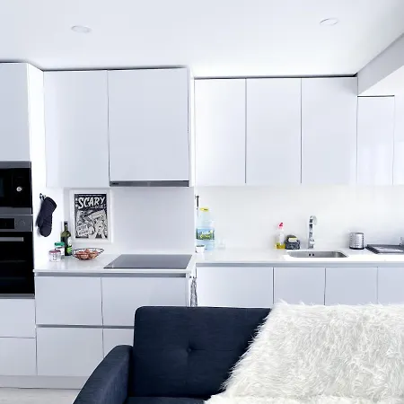 Cozy Apartment With Airport View Lisboa